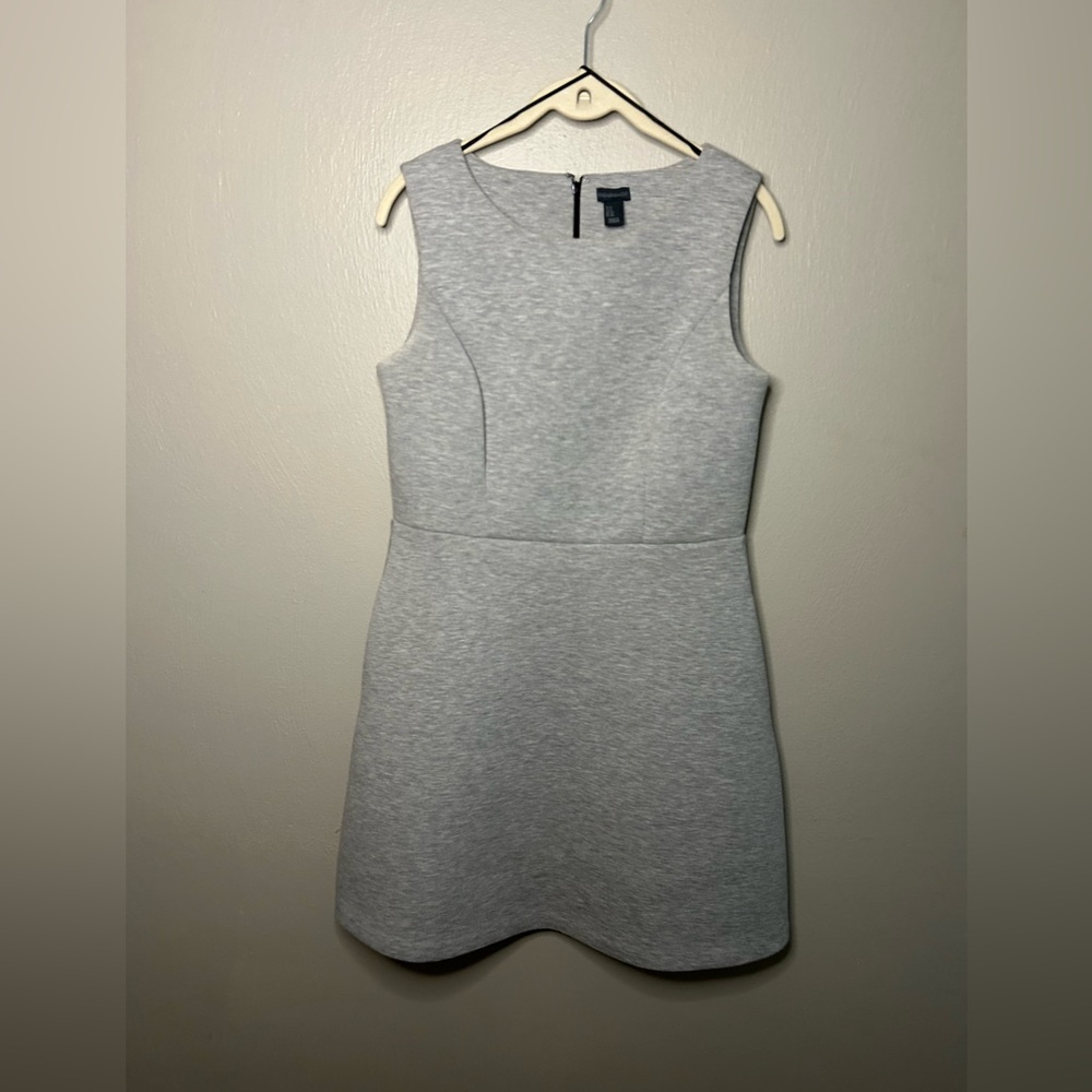 Paraphrase Dress